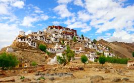 Wonders of Ladakh with Srinagar and Manali - Youth Special